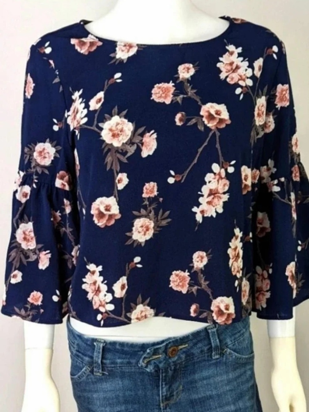 Rue 21 Floral Navy Bell-Sleeve Women's Top